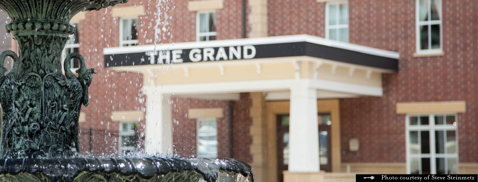 The Mount Vernon Grand Hotel