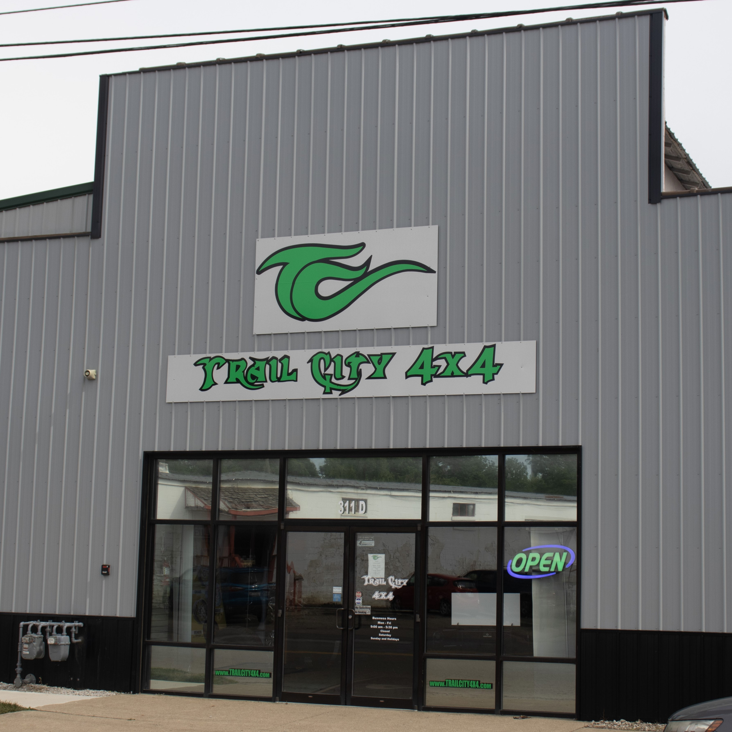 Trail City 4x4 Exterior